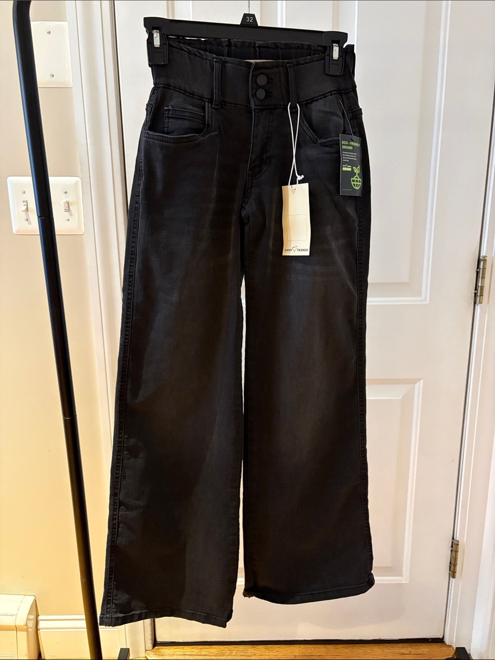 Love Trends Black Jeans